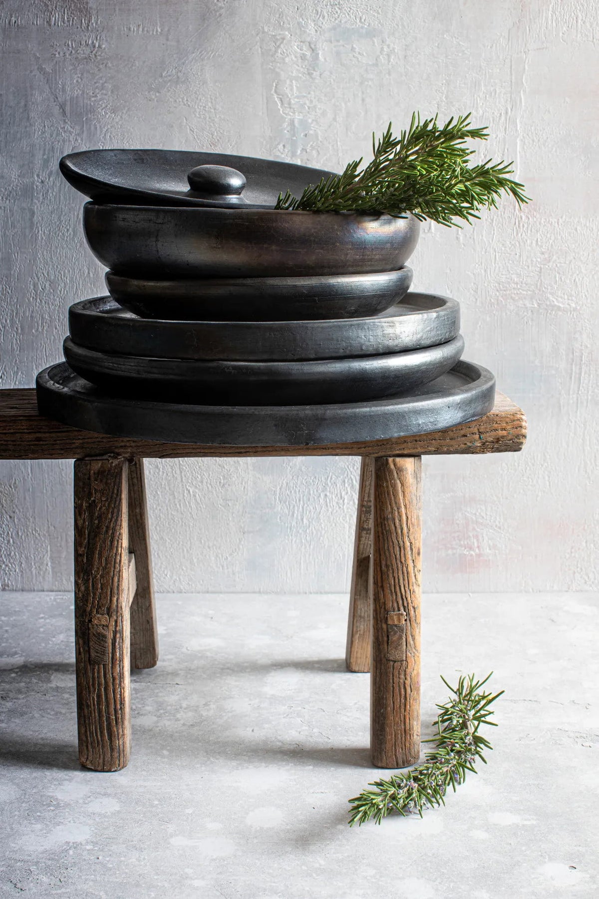 The Burned Deep Plate M, juoda