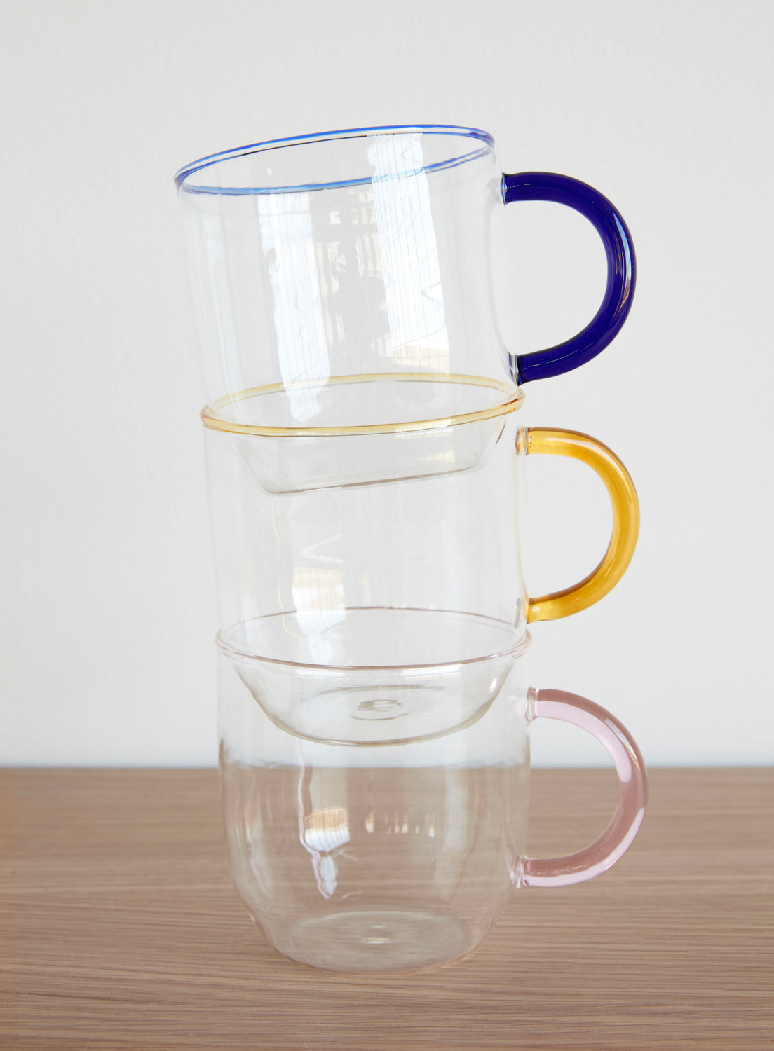 Kiosk Glass Mugs Stiklinės, įvairių spalvų (4 vnt. rinkinys)